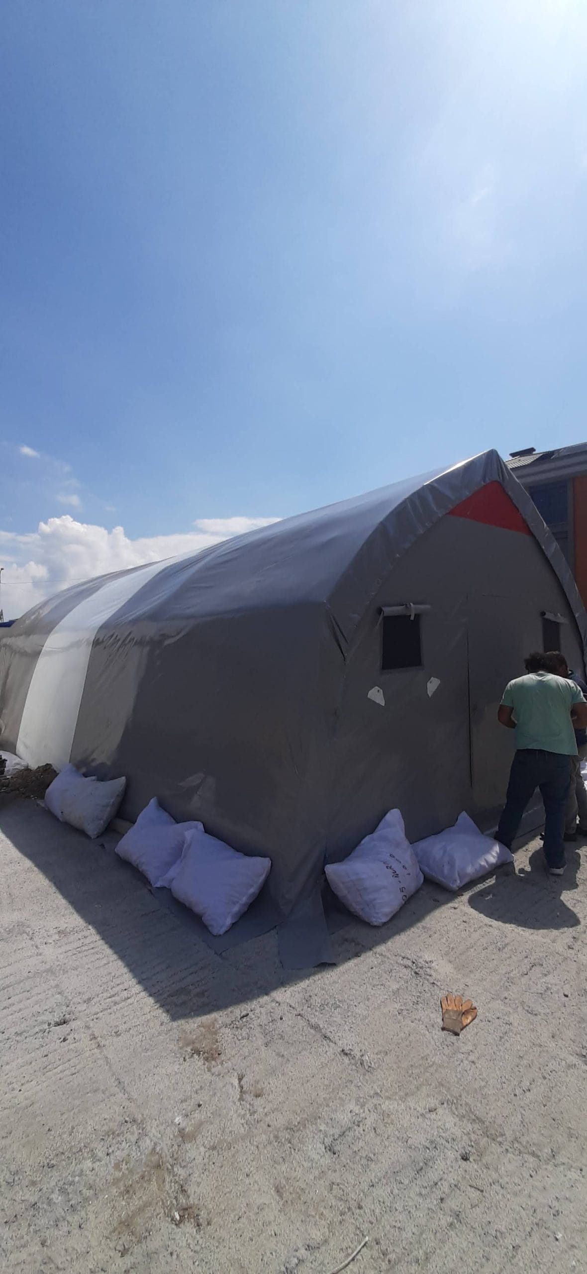 Büyük Ölçekli Hangarlar